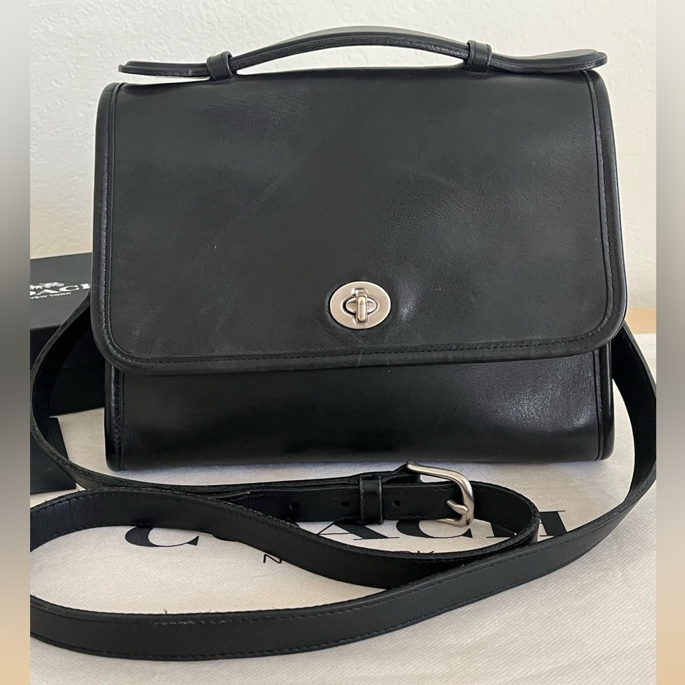 Coach Court Crossbody K2P-9870 Costa Rica Vintage 2002